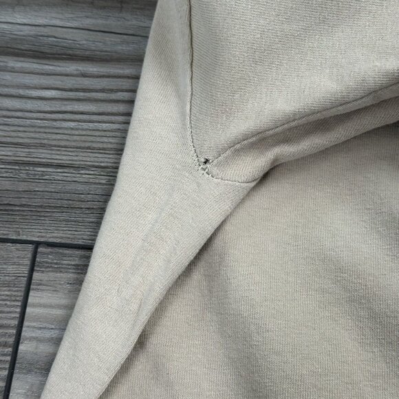 Vintage Y2K Bug & Red Surf T Shirt - Picture 7 of 8